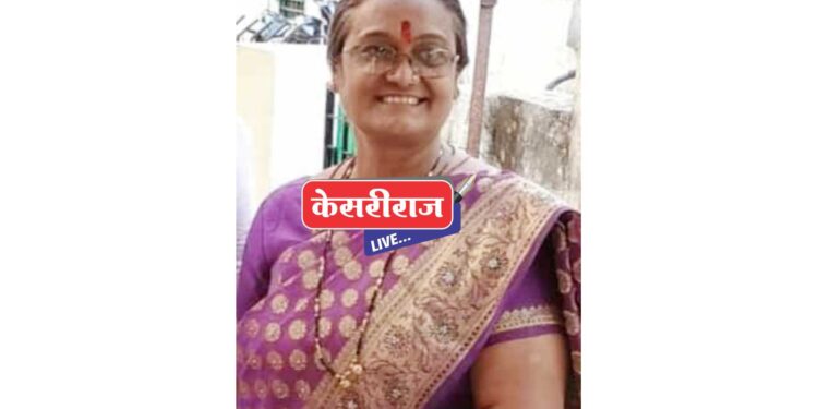 भरधाव वाहनाने दिली दुचाकीला जबर धडक : पत्नीचे शीर धडावेगळे तर पती गंभीर..!