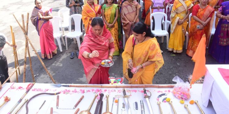 जळगांव शहरात रणरागिणी शस्त्रपुजन उत्साहात