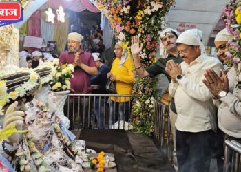 आ. राजूमामा भोळे यांनी घेतले दर्शन, वर्सी महोत्सवाला दिली भेट