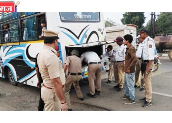 जळगाव जिल्ह्यात नाकाबंदीदरम्यान सुमारे २ कोटींची रोकड जप्त