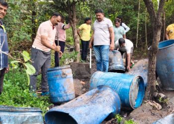 एमआयडीसी पोलिसांची धडक कामगिरी, गावठी हातभट्ट्या केल्या नष्ट