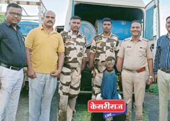 लोखंड चोरीसाठी चक्क रुग्णवाहिकेचा वापर, चालकाला रंगेहाथ अटक