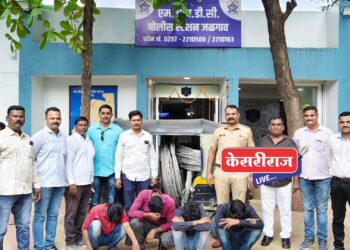 ॲल्युमिनियमच्या तार चोरणारी टोळी मुद्देमालासह अटकेत