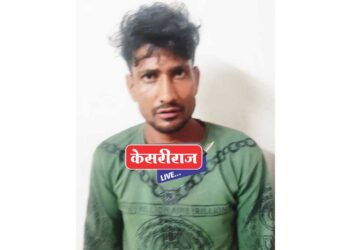 तलवार घेऊन फिरणाऱ्या तरुणाला पोलिसांनी केले जेरबंद