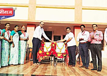 शिरसोली येथे बारी समाज विद्यालयात महात्मा गांधी, लालबहादूर शास्त्री उत्साहात