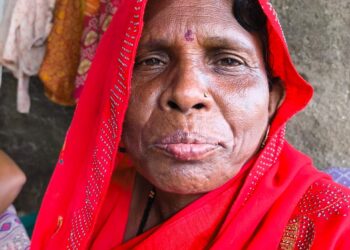 तिसऱ्या मजल्यावरून कोसळले, महिला कामगाराचा उपचारादरम्यान मृत्यू