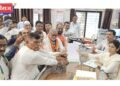 ढोलताशांच्या गजरात उमेदवार दिलीप खोडपेंचा अर्ज दाखल