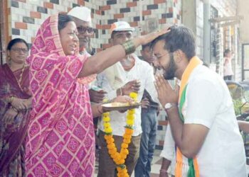 परिवर्तनासाठी महाविकास आघाडीला आशीर्वाद द्यावा