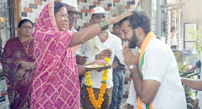 परिवर्तनासाठी महाविकास आघाडीला आशीर्वाद द्यावा