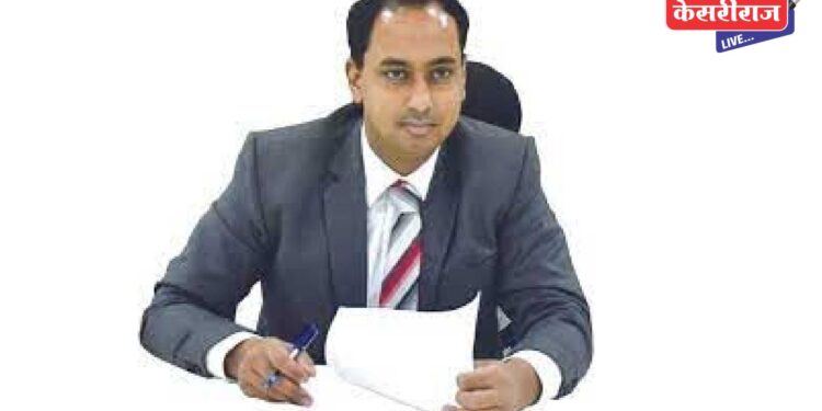 रुग्णवाहिकेला लागलेल्या आगीच्या घटनेची सखोल चौकशी करा : जिल्हाधिकारी