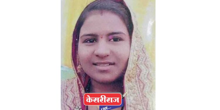 कापूस वेचताना सर्पदंश झालेल्या महिलेचा उपचारादरम्यान मृत्यू