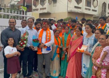 जनकल्याणाची कामे केल्याने पुन्हा एकदा विजयासाठी जुन्या गावात नागरिकांनी दिले शुभाशीर्वाद