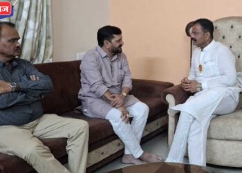 जेथे गृहमंत्र्यांनाच सुरक्षा वाढवावी लागते, तेथे आमची सुरक्षा वाऱ्यावरच !