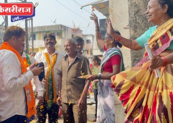 आपल्याले फक्त राजूमामाच पाहिजे… तो आपला खरा बाप्पा आहे…