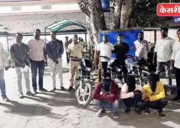 दुचाकी चोरट्यांना ३ दुचाकीसह  अटक, जळगाव शहर पोलीस स्टेशनची कारवाई