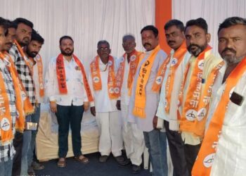 पिंप्री, भामर्डी, शिरसोली येथील शेकडो कार्यकर्त्यांची गुलाबराव पाटील यांना भक्कम साथ