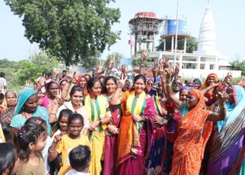 शिवनेरी फाउंडेशन, भाजपा महिला आघाडीच्या माध्यमातून प्रतिभाताई चव्हाण यांनी एकवटली नारीशक्ती