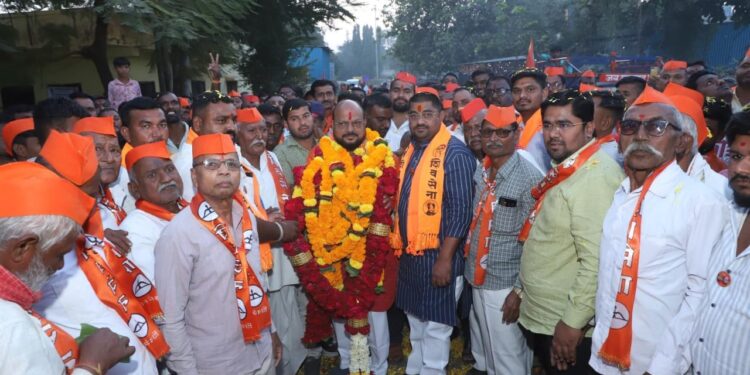 सुखदुःखात जोडलेल्या जनतेचे आशिर्वाद मिळावेत : गुलाबराव पाटील