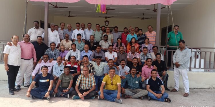 ला.ना. विद्यालयाच्या 1989 बॅचचा स्नेहसंमेलन मेळावा उत्साहात