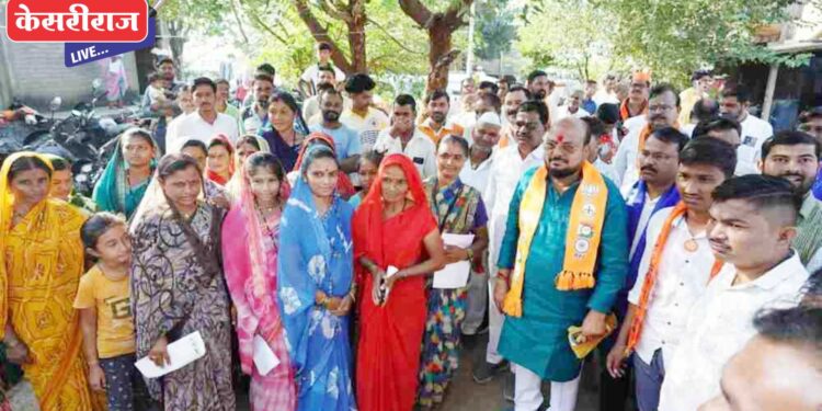 मंत्री गुलाबराव पाटील यांचा प्रचारात जोर, जळगाव तालुक्यात विकासकामांसाठी पाठिंबा