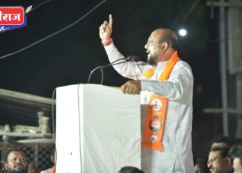 वायफळ बडबड करणाऱ्यापेक्षा जनता काम करणाऱ्याला साथ देईल