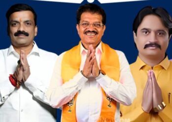 गावोगावी जाऊन मिळताहेत ज्येष्ठांचे आशीर्वाद, उमेदवार अमोल पाटील यांना प्रचारामध्ये चांगला प्रतिसाद