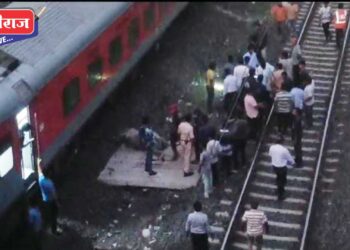 धावत्या रेल्वेच्या धडकेत ४ गायी जागीच ठार, १ जखमी