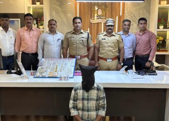 विवाहसोहळ्याच्या कार्यक्रमाला गेलेल्या घरात २३ लाखांचा ऐवज लांबविला !