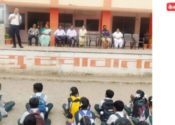 शिरसोलीच्या बारी विद्यालयात जंतनाशक दिन