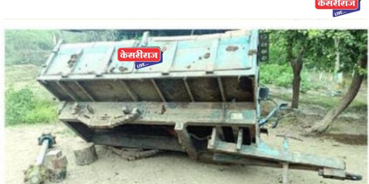 ट्रॉलीखाली लागलेला जॅक निसटल्याने तरुणाचा दबून मृत्यू