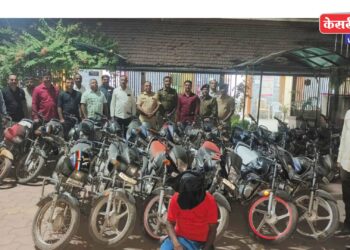 शहर पोलिसांची कामगिरी, चोरट्याला अटक करून चोरीच्या १९ दुचाकी प्राप्त