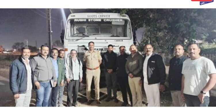 मालेगावातून चोरीस गेलेला डंपर जळगाव शहरात मिळाला !