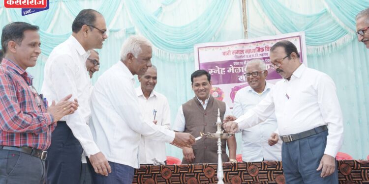 शिरसोलीच्या बारी विद्यालयात माजी विद्यार्थ्यांचा मैत्री सोहळा उत्साहात