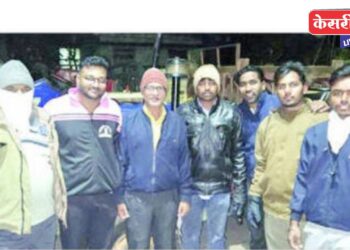 गिरणा नदीपात्रात एकाच रात्री वाळूचे ७ ट्रॅक्टर जप्त