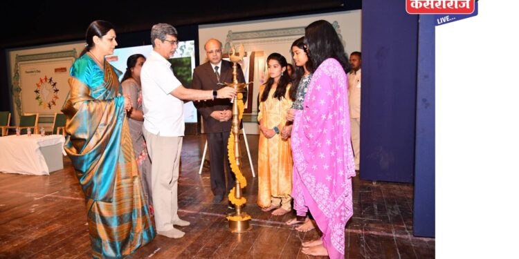 समतेतुन मानवतेची मुल्ये रुजवणाऱ्या  डॉ. बाबासाहेब आंबेडकरांचे जीवन दर्शन!