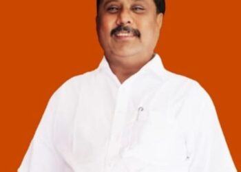 जिल्हाधिकाऱ्यांकडून वावडदा सरपंचांवर अपात्रतेची कारवाई