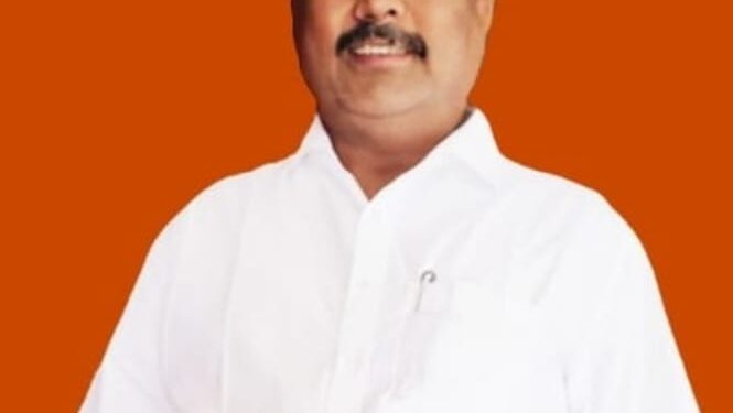 जिल्हाधिकाऱ्यांकडून वावडदा सरपंचांवर अपात्रतेची कारवाई