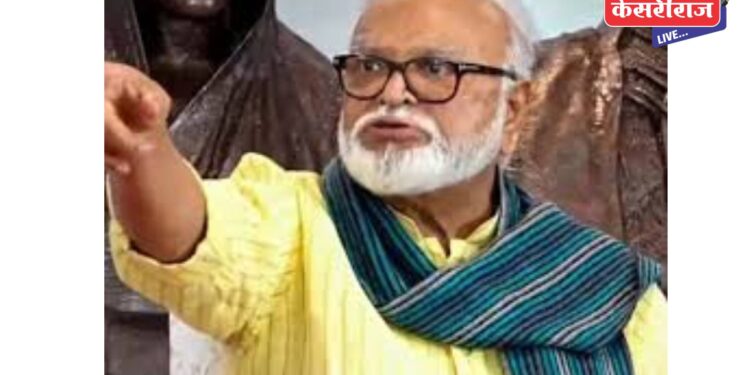 तुम्ही मला लहान पोरासारखं खेळवता, मी तुमच्या हातातलं खेळणं आहे का ?