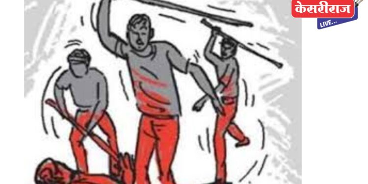 लोखंडी  फावड्याने मारहाण केल्याने तरुण गंभीर जखमी