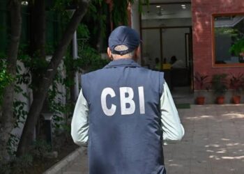 सीबीआयकडून तक्रारदार नीलेश भोईटे यांची साडेतीन तास चौकशी पूर्ण, आज चाळीसगाव गुन्ह्यातील फिर्यादीची चौकशी