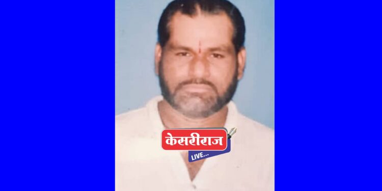 तरुणाची छताला गळफास लावून घेत आत्महत्या