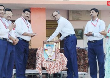 शिरसोलीच्या बारी समाज विद्यालयात बालिका दिन उत्साहात साजरा