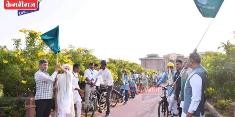 महात्मा गांधी विचारांमुळेच भारत विश्वगुरू बनेल- सतीशचंद मेहता