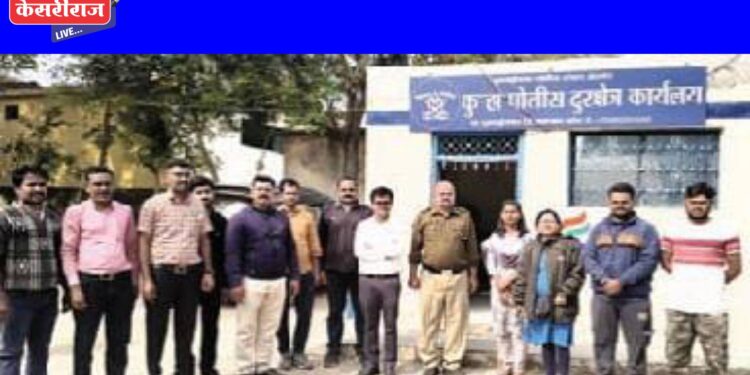 वाळू माफियांची गुंडगिरी सुरूच, तलाठ्यांना दमदाटी, शिवीगाळ करून ट्रॅक्टर घेऊन पळाले !