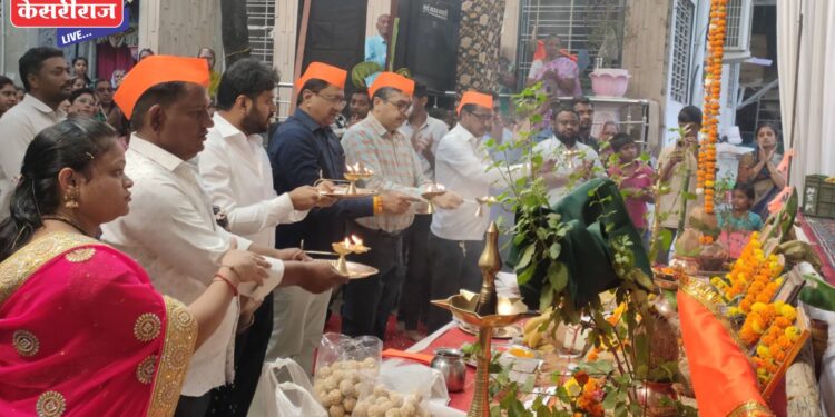 जिवंतपणी आई – वडिलांची सेवा करा, तेच खरे चार धाम : भागवताचार्य श्री हरिहरानंद भारती स्वामी