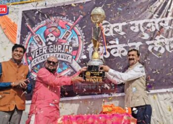 ट्रकच्या भीषण धडकेत दुचाकीवरील पती ठार, पत्नी गंभीर