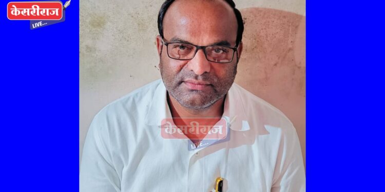 मैदानावर धावत असताना प्रौढाचा कोसळून जागीच दुर्दैवी मृत्यू