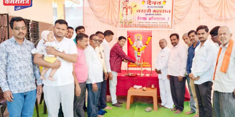 संत नरहरी महाराज पुण्यतिथीनिमित्त शिरसोलीत समाजबांधवांनी केले अभिवादन