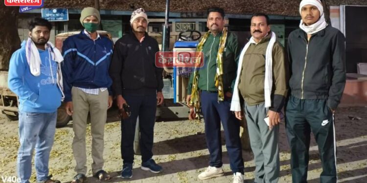 बोहरा येथे अवैध गौण खनिज ट्रॅक्टर पकडले