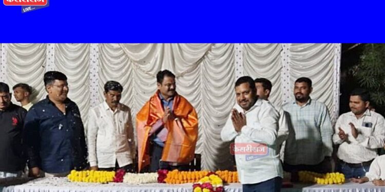 प्रभाग ८ मधील नागरिकांच्या हस्ते आ. किशोर पाटील यांचा नागरी सत्कार